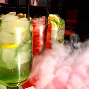 Фотография кальянная Server Hookah